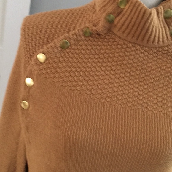 G.I.L.I Brown sweater cape. Size XS - Picture 4 of 8